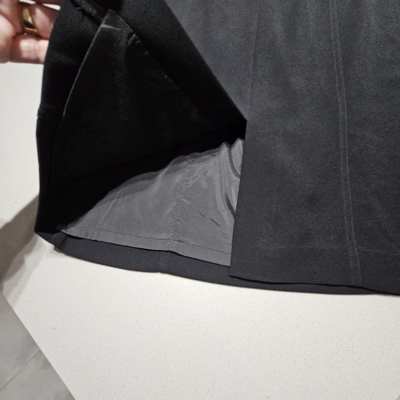 CALVIN KLEIN Parfaite petite robe noir de style classique et intemporelle - Picture 8 of 9